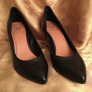 Vince Camuto Black Pumps